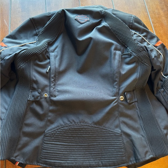 Harley-Davidson Women’s 3 in 1 Black and Orange Jacket - Picture 4 of 11
